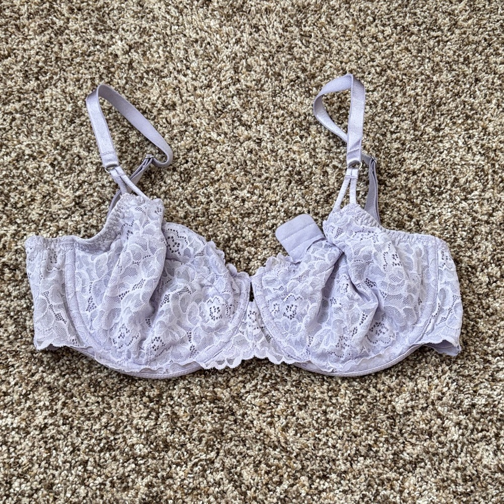 Auden Lace Underwire Bra in Light Lavender